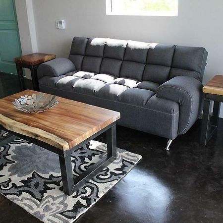 بويرتو إسكونديدو Ocean View Apartment 2 Blocks From Zicatela Strip! المظهر الخارجي الصورة